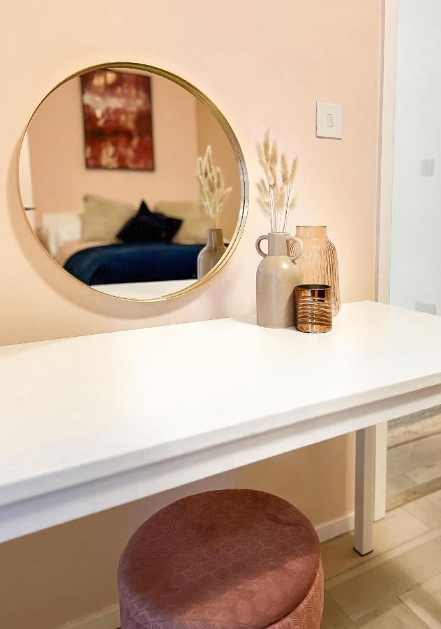 Modern Chic Flat In Shoreditch London Eksteriør bilde